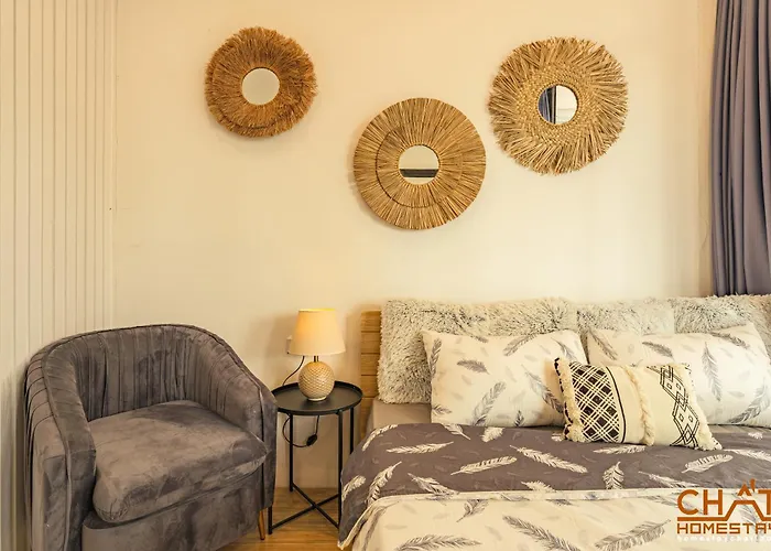 Homestay Chat-Self Check,Kitchen,Free Laundry
